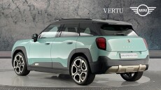 MINI Aceman 135kW E Classic 43kWh 5dr Auto Electric Hatchback